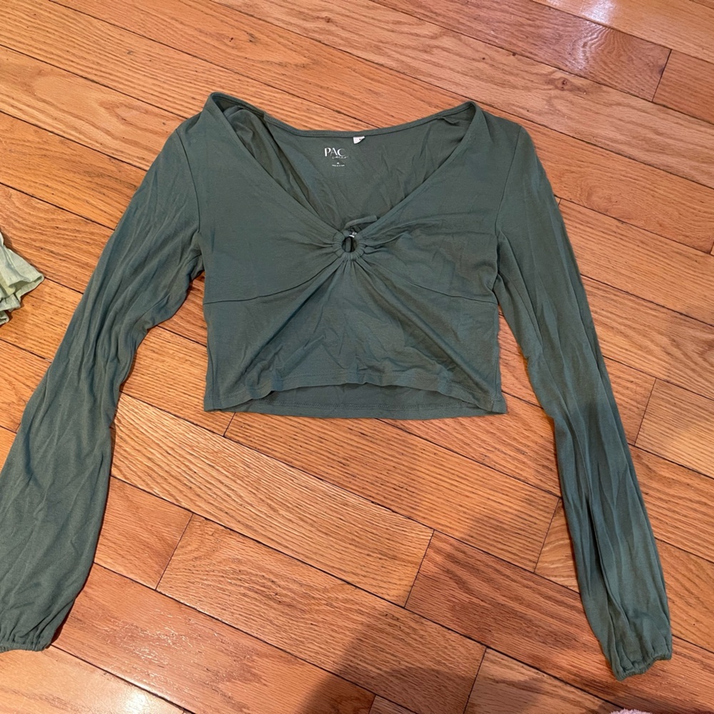 Pacsun Women's Olive Long Sleeve Cropped Tee